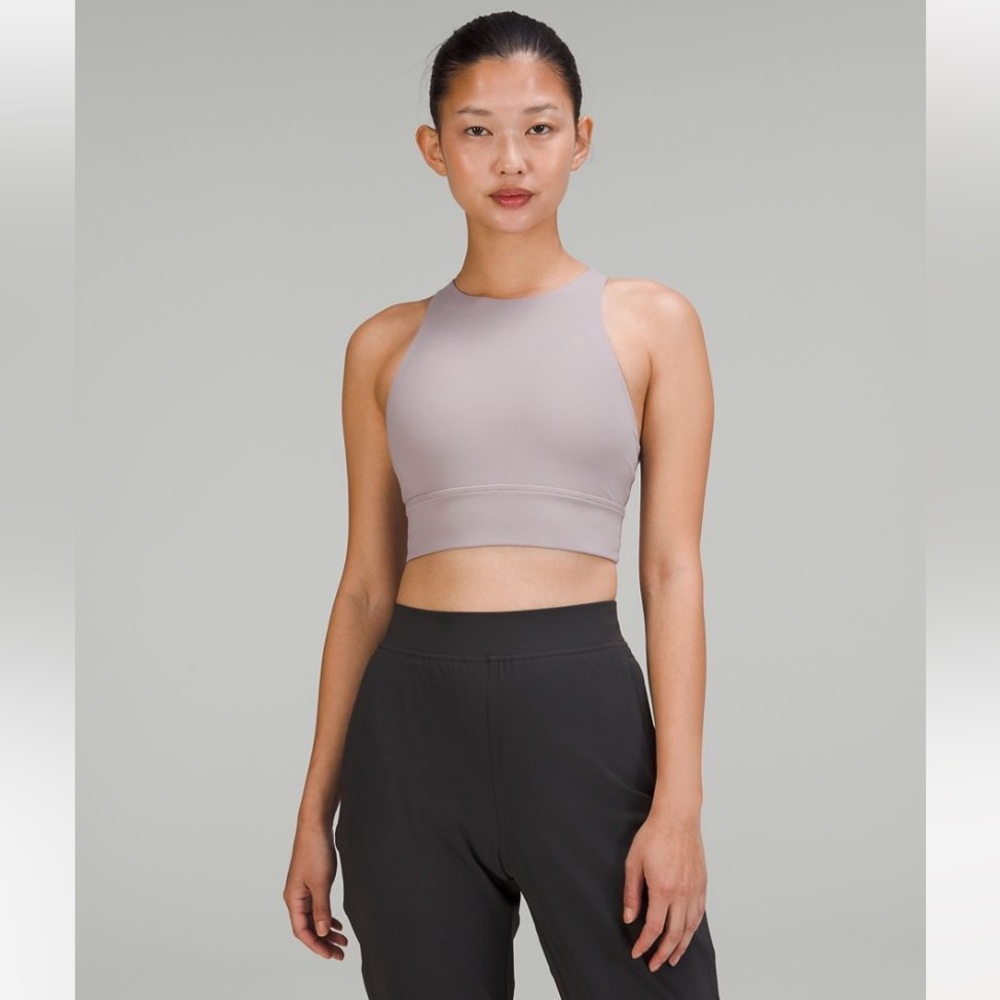 SOLD on curtsy Lululemon high-neck longline energy bra